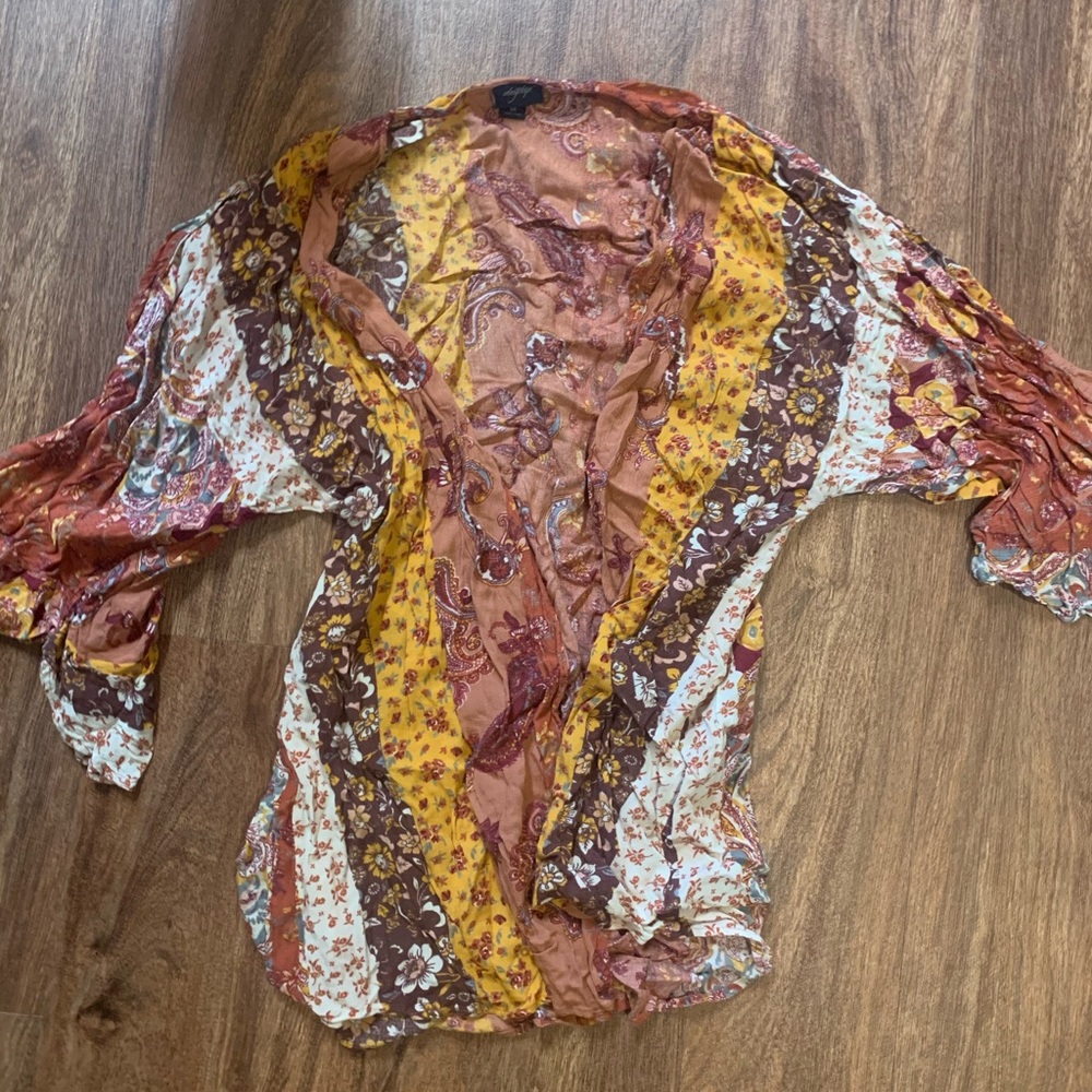 DayTrip Paisley Kimono ✨